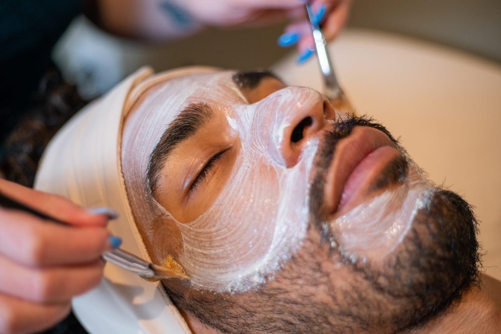 De-tan face and neck treatment at The Salon Salvatore
